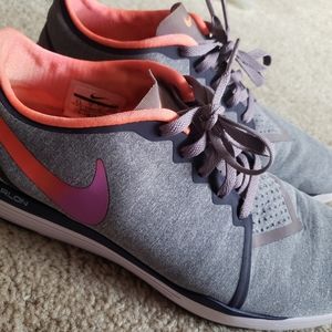 Nike Lunarlon Running shoes (size 9.5)